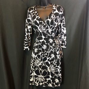 DVF JULIAN Wrap Dress in Black and White